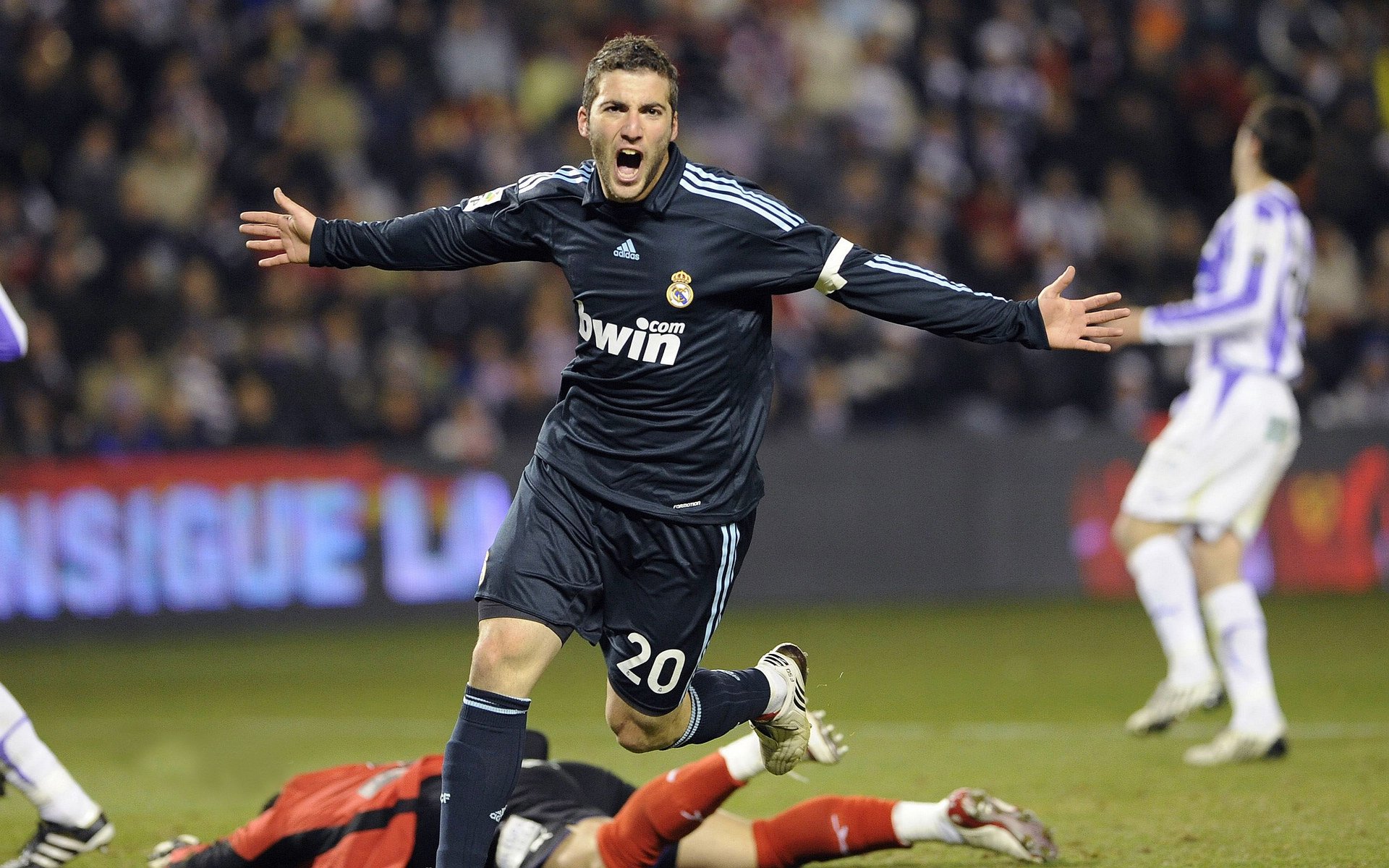 3×3 球队年轻阵容展现高竞争潜力，2020足球年轻球员最佳阵容