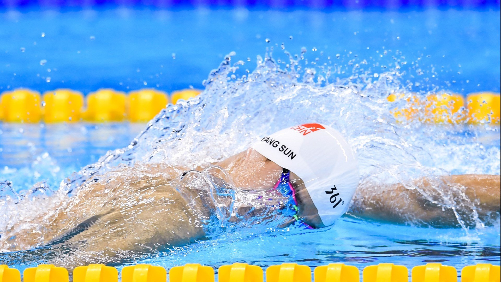 东京奥运回顾 中国代表团成绩创历史新高，东京奥运会中国代表团出场回放